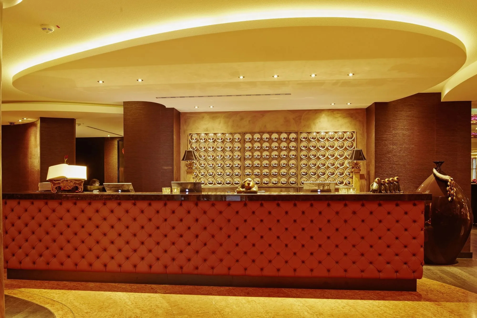 Photo - Savoy Hotel
