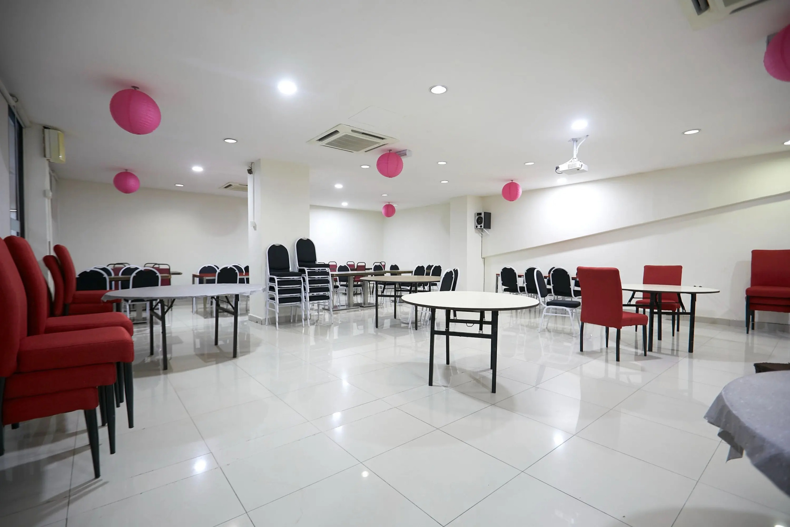 Foto - Dolphin Hotel, Chow Kit Kuala Lumpur