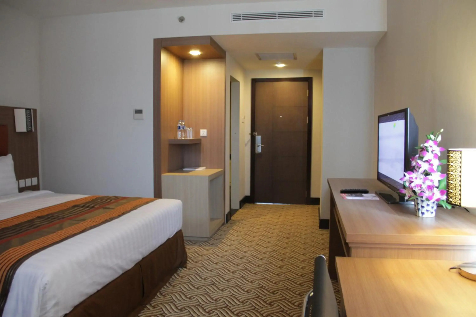 Foto - Cavinton Hotel Malioboro Yogyakarta by Tritama Hospitality