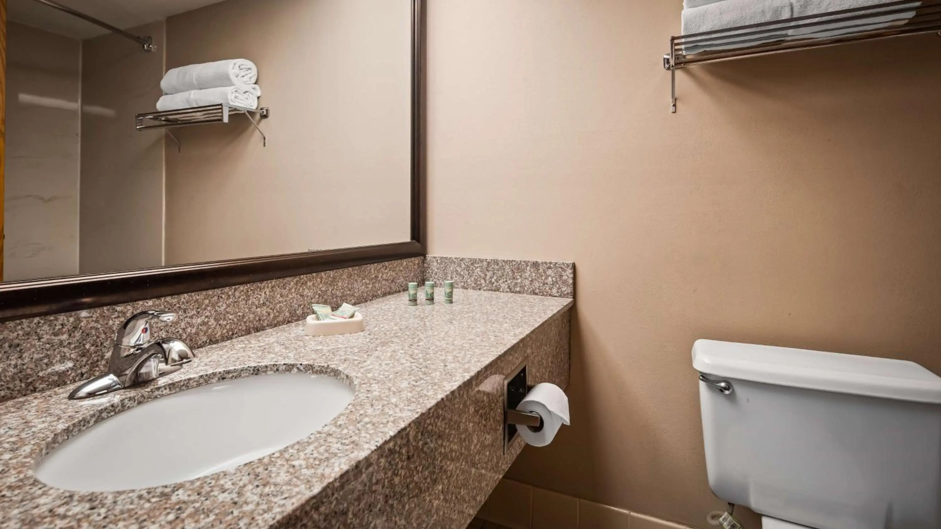 Foto - Best Western East Towne Suites