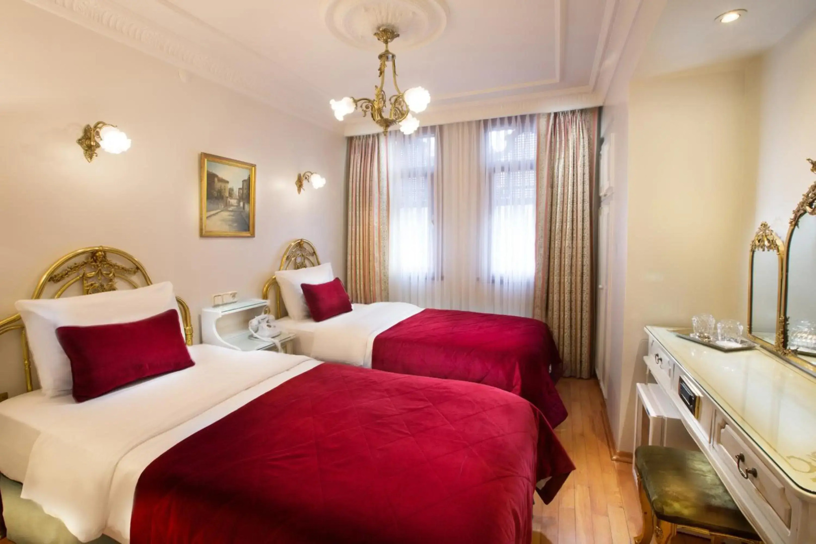 Photo - Valide Sultan Konagi