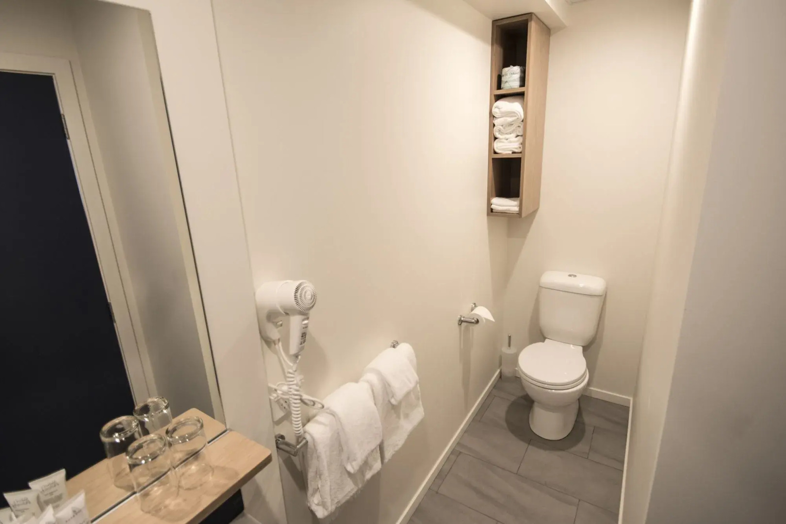 Photo - Park Hotel, Lambton Quay