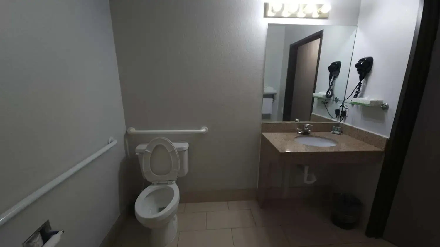 Photo - Comfort Inn West Valley - Salt Lake City South