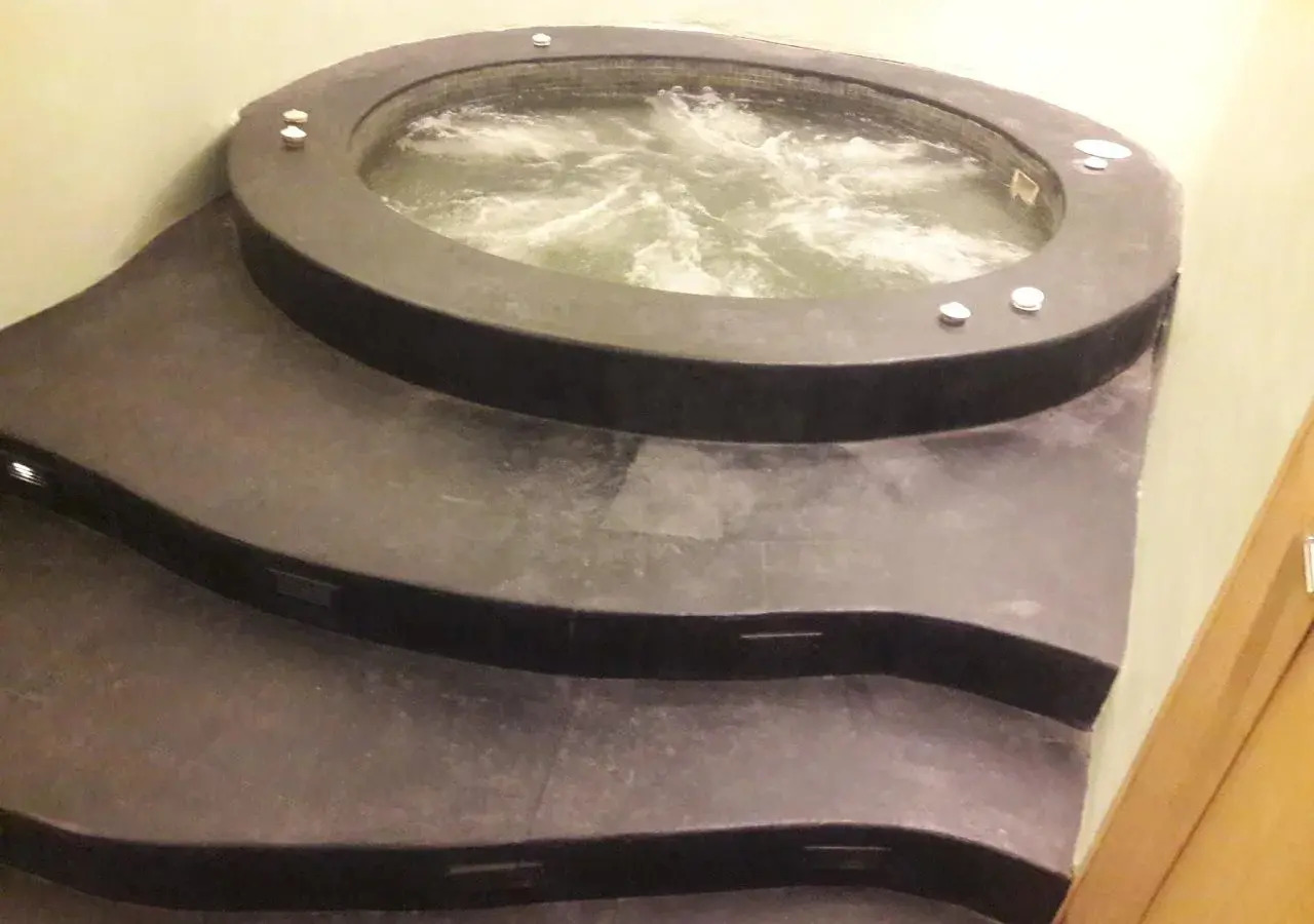 Photo - The Radiant Hotel