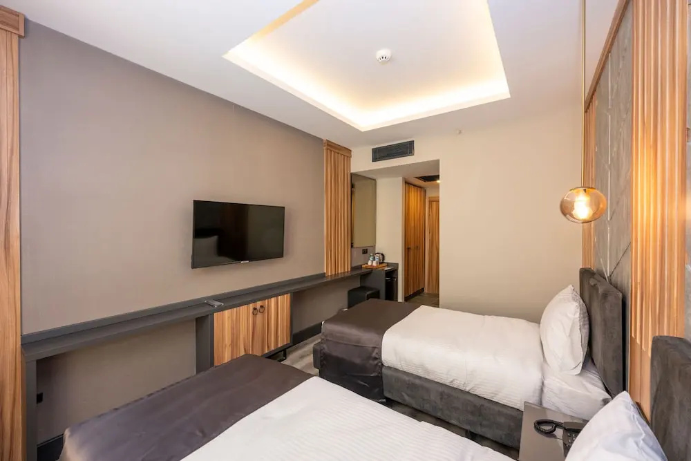 Photo - The Nirvanas Hotel