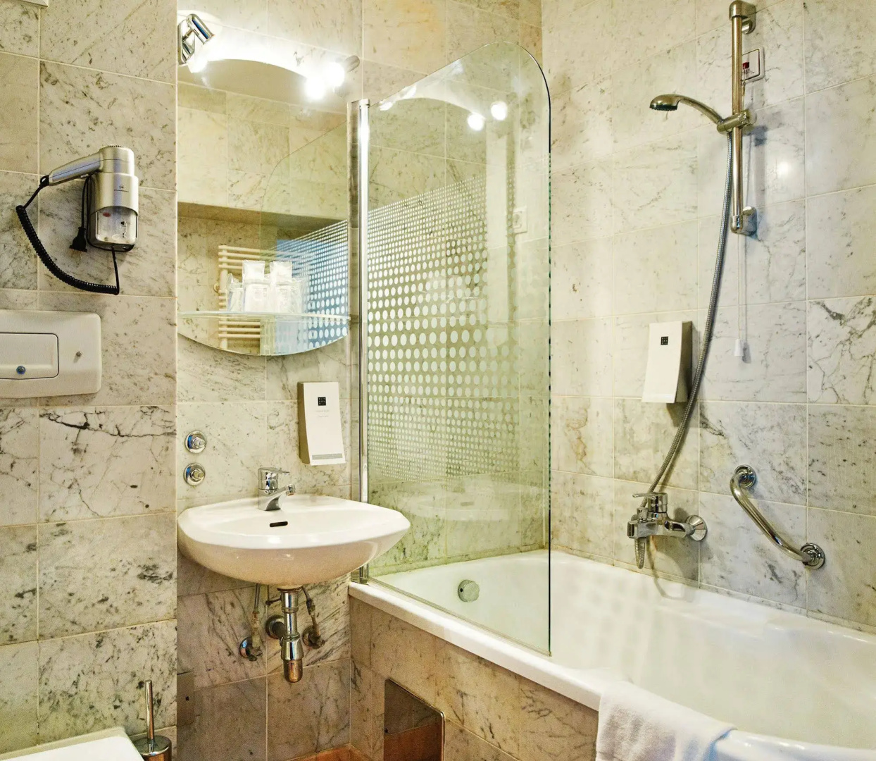 Foto - Hotel Phoenix