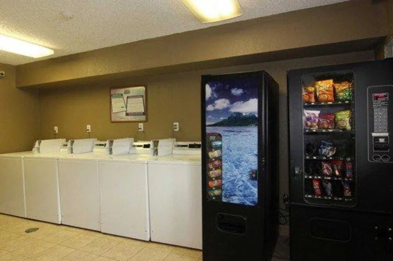 Photo - Studio 6 Extended Stay - Jacksonville, FL - South