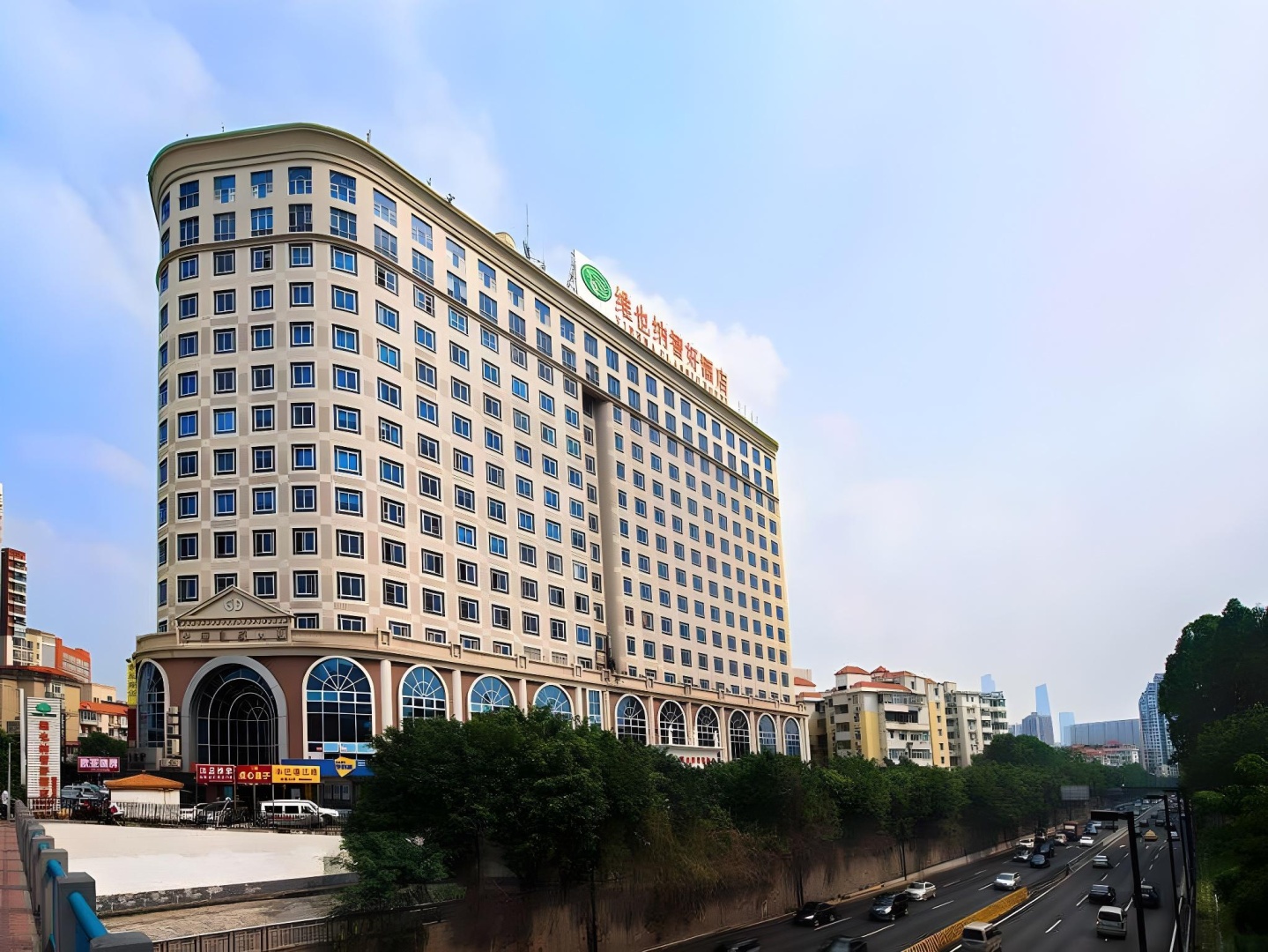 Foto - Vienna Hotel Guangzhou Shaheding Metro Station