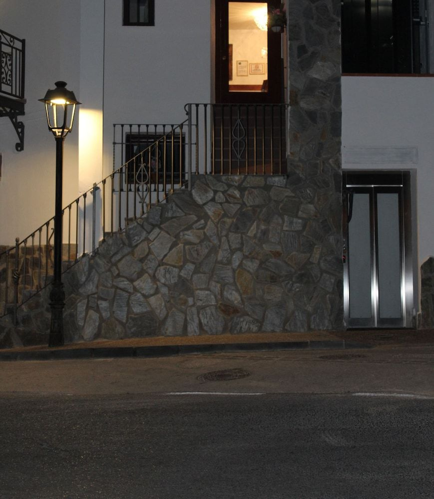 Photo - Hostal y Apartamento Rural Los Naranjos