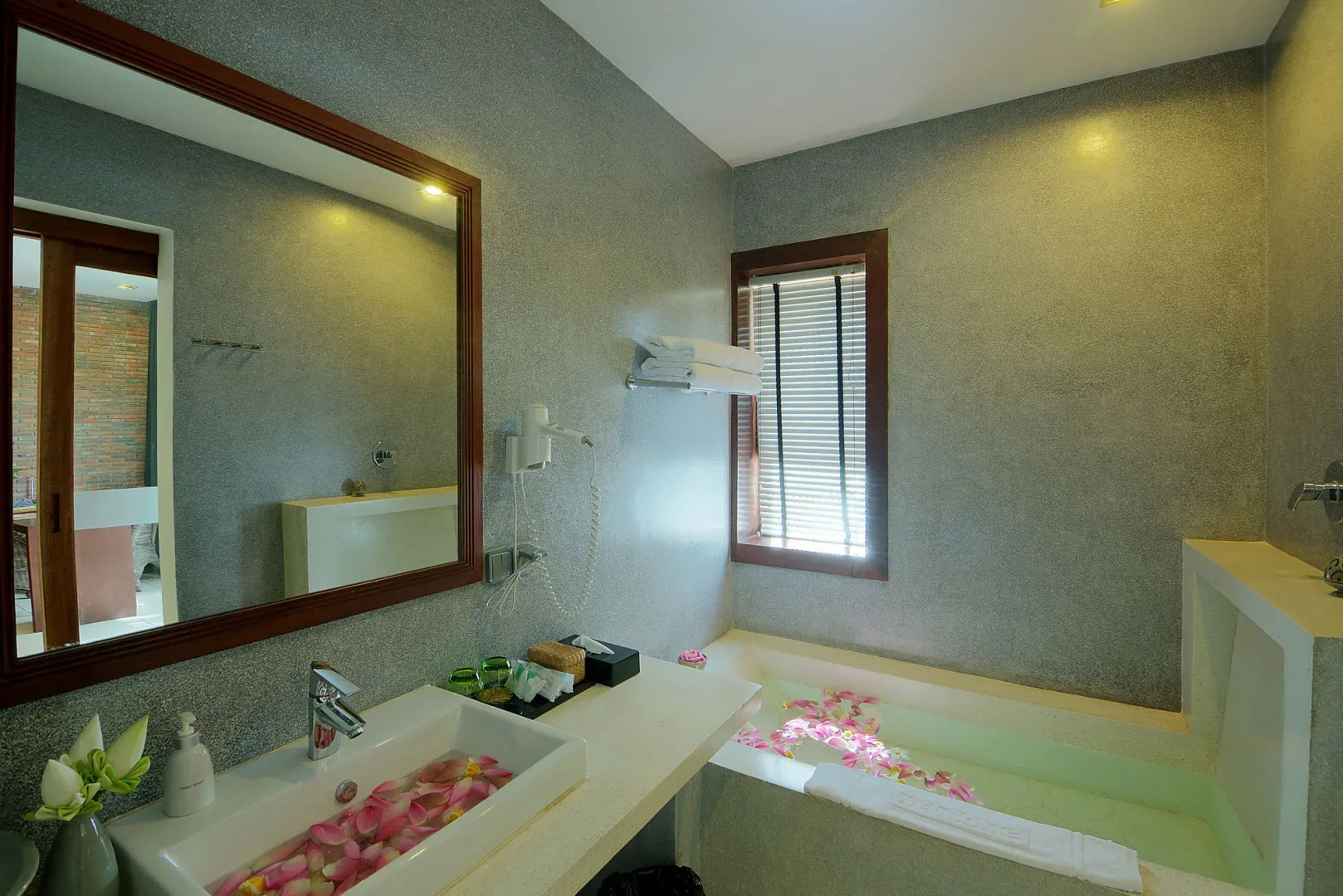 Photo - Nita by Vo Luxury Hotel