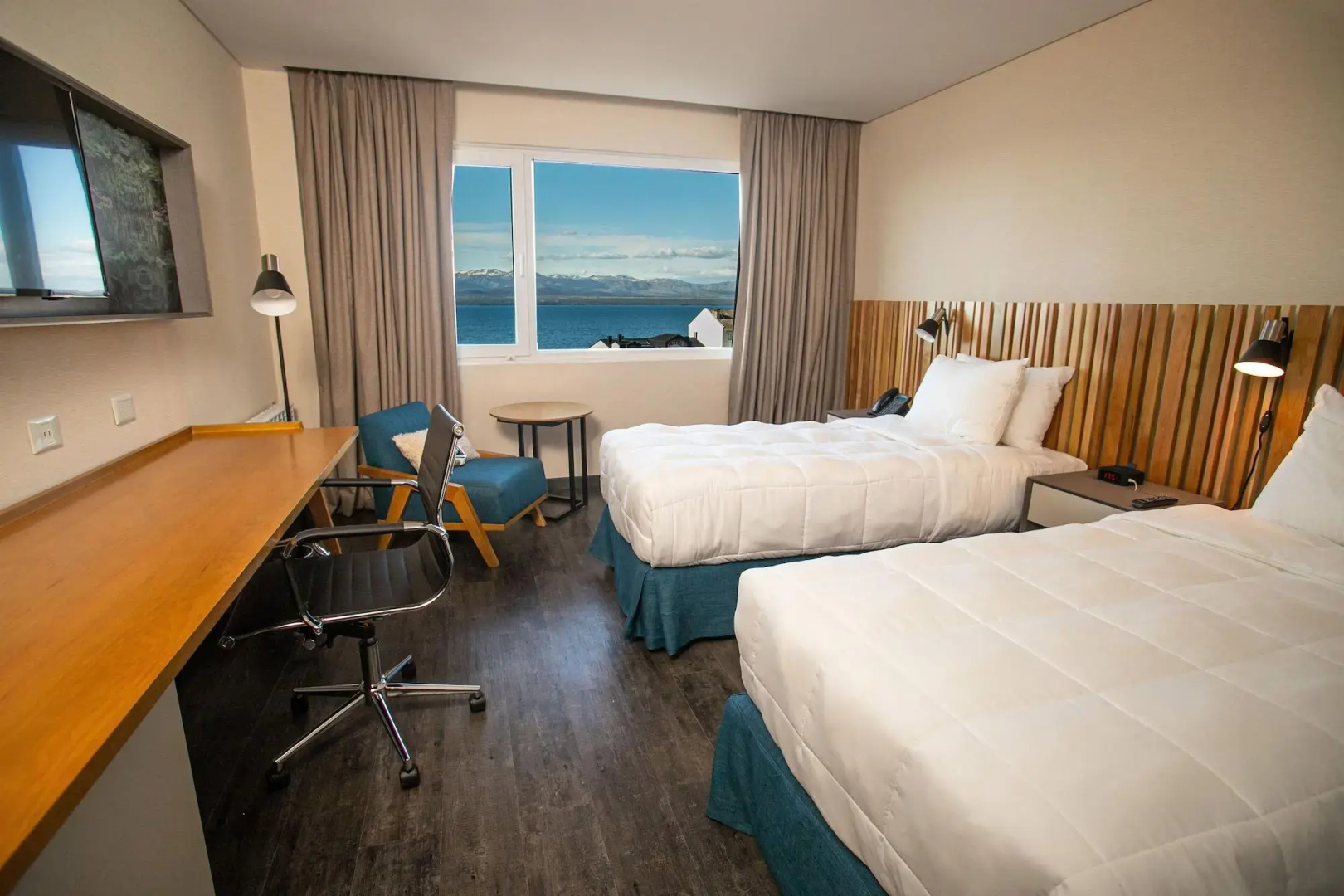 Photo - Hampton by Hilton Bariloche