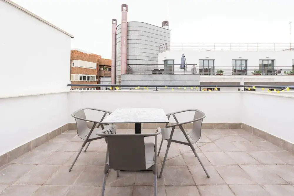 Photo - Lemon Apartment & Hotels Bernabeu