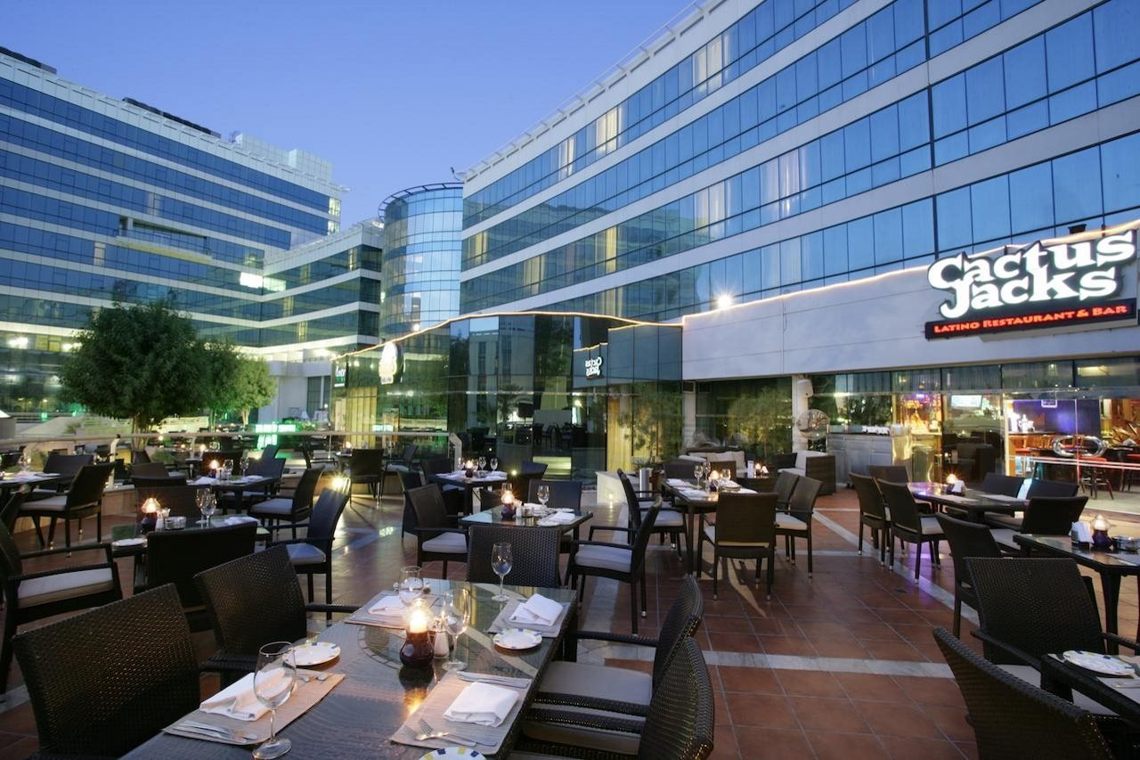 Photo - Millennium Airport Hotel Dubai