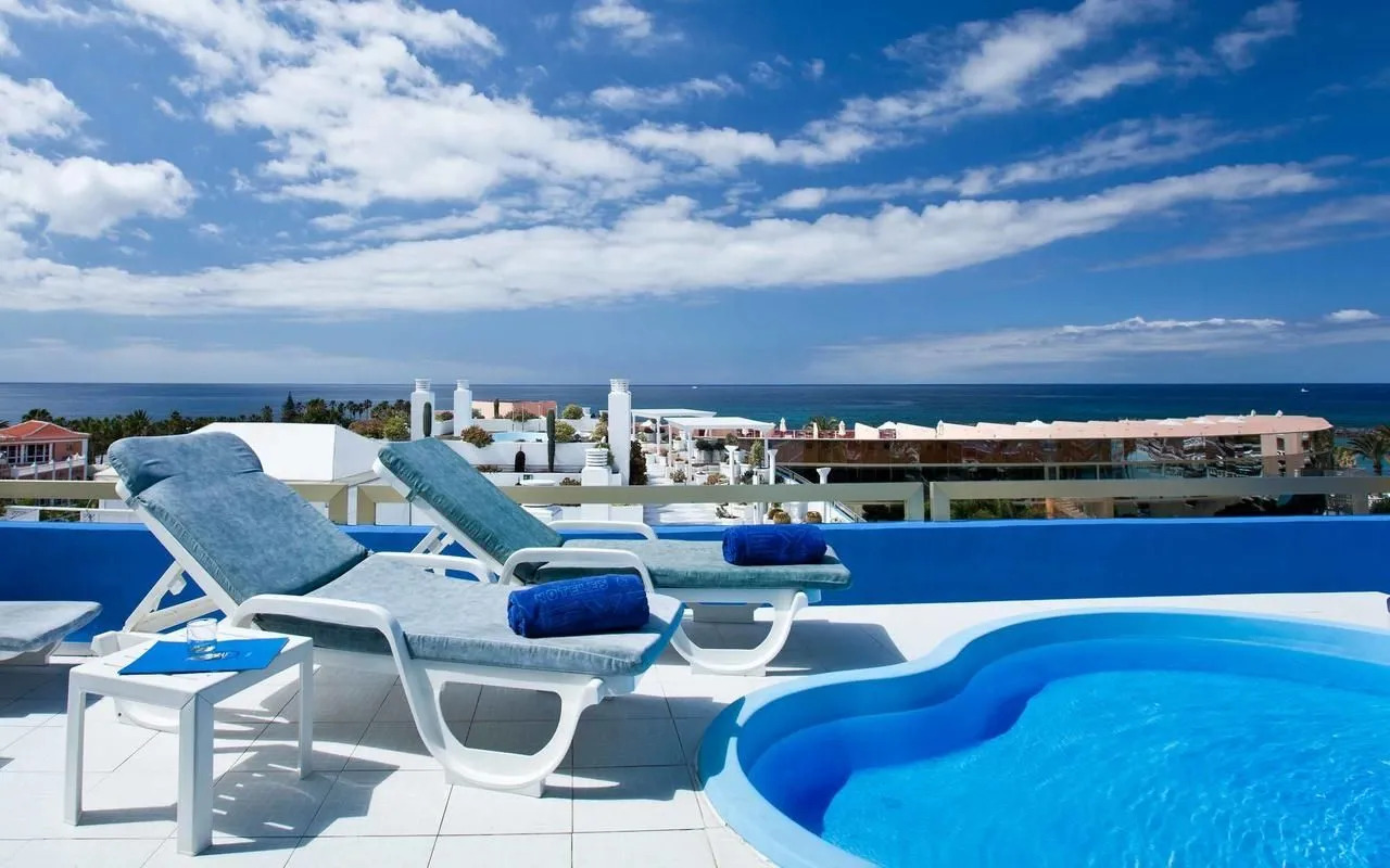 Photo - Mediterranean Palace