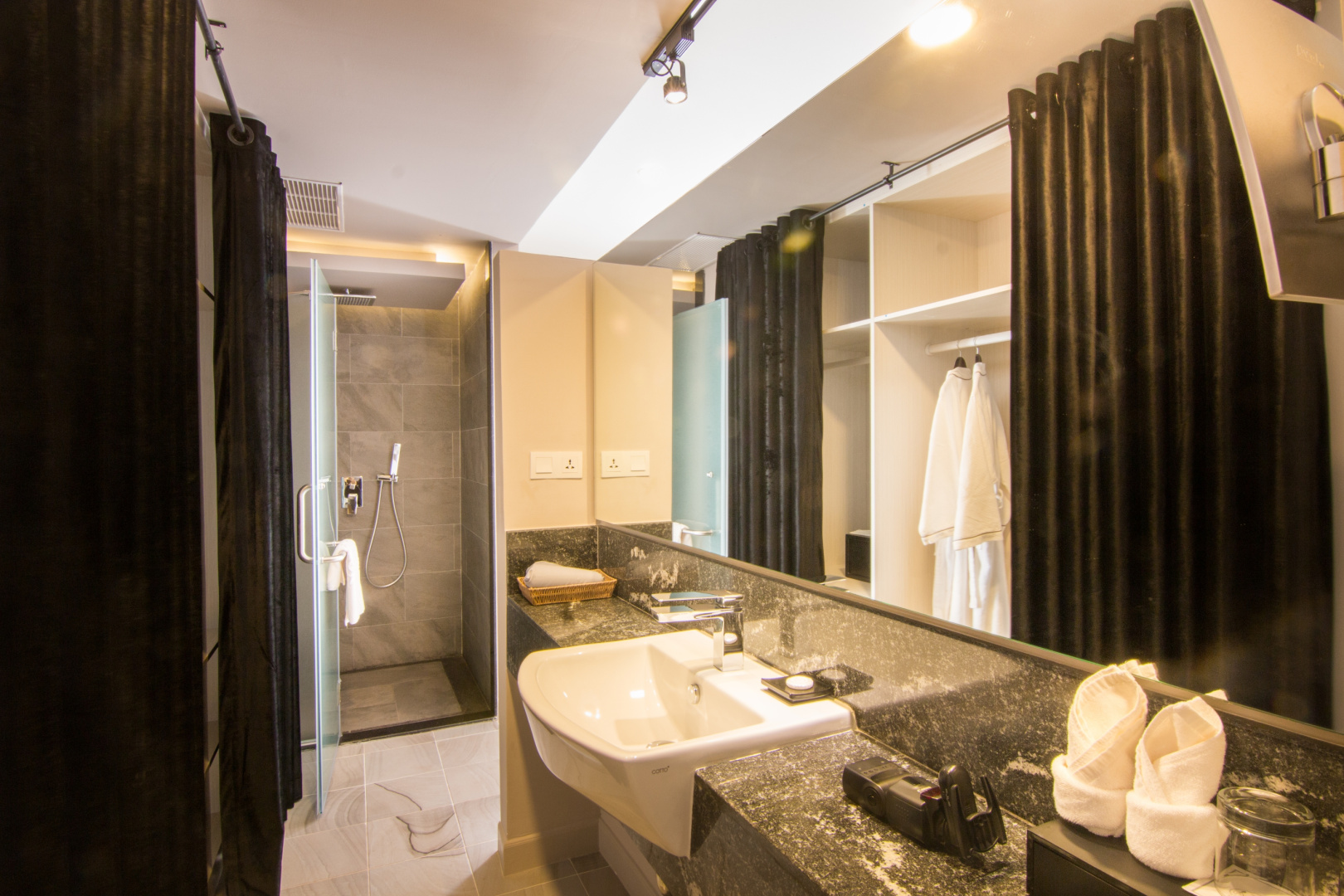 Photo - Damrei Angkor Hotel