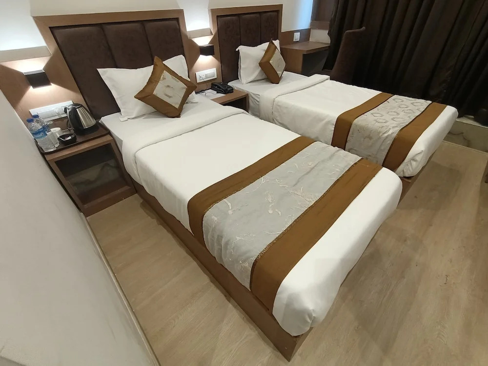 Foto - Hotel Beverly Palace Santacruz - Near BKC - Mumbai Airport T1