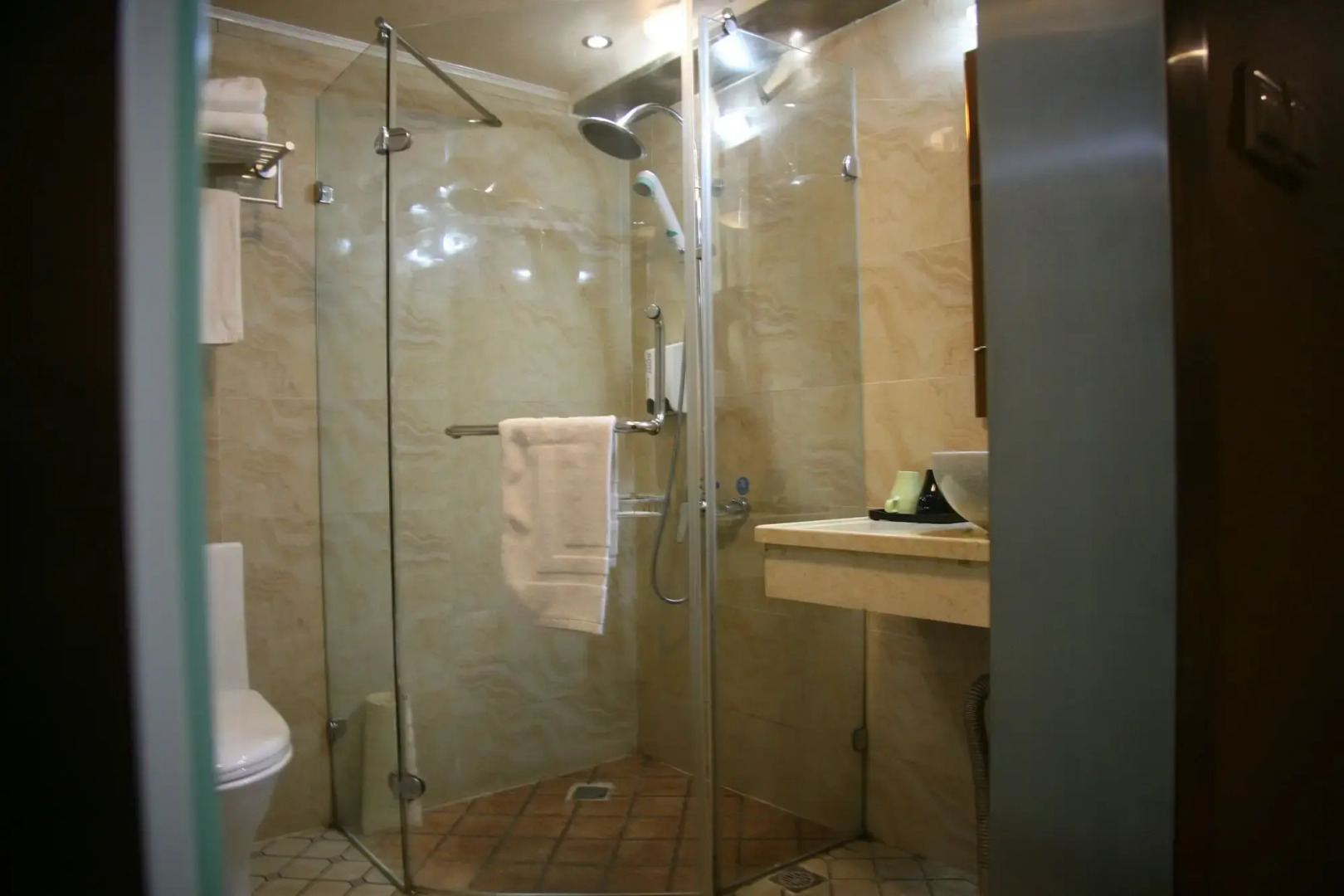 Foto - Shanghai Fish Inn Bund