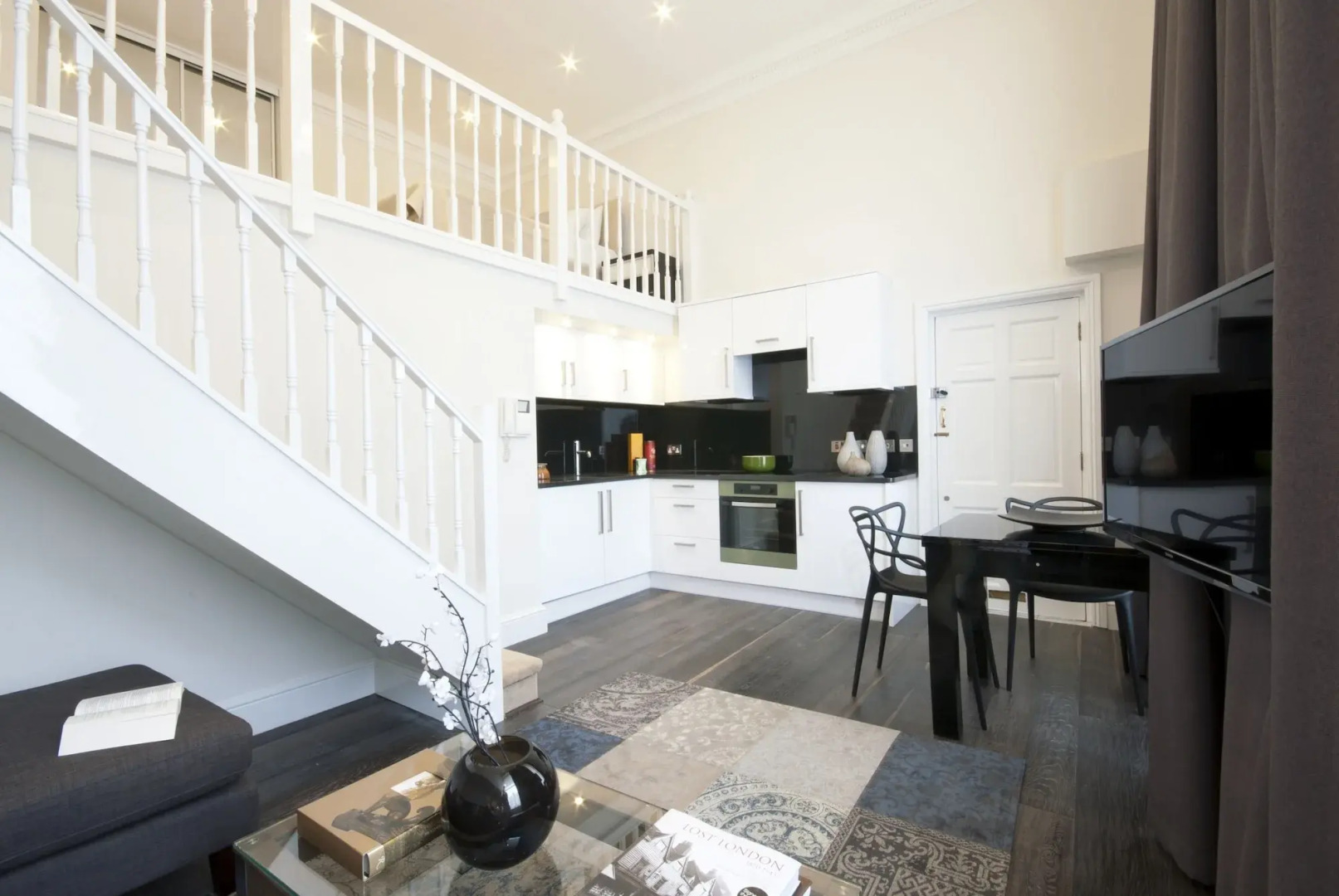 Foto - Queensgate Court Apartments