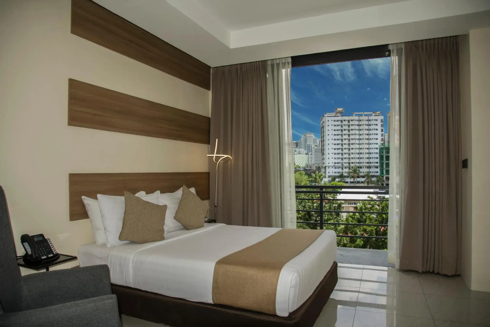 Foto - Eastland Hotel and Residences
