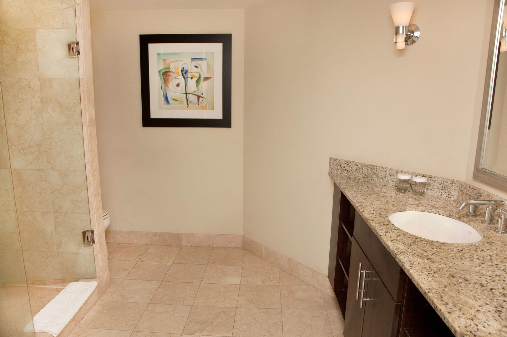 Foto - GALLERY One - A DoubleTree Suites by Hilton Hotel