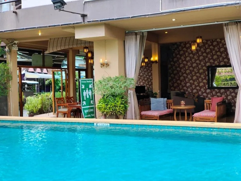 Photo - Wualai Boutique by Lanna Oriental