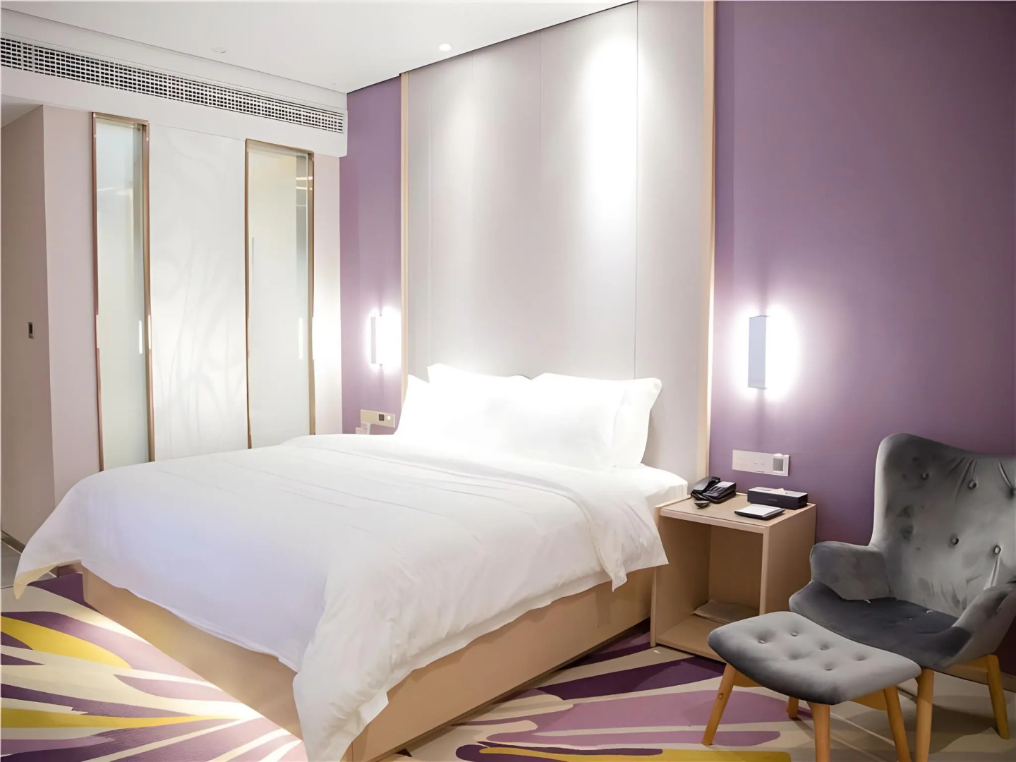 Lavande Hotels·Dayun Center Hengang Metro Station Shenzhen
