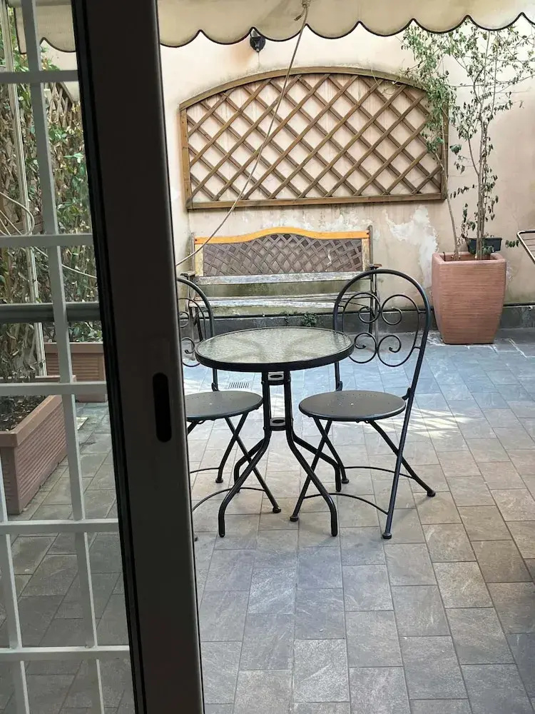 Foto - la piazzetta delle regine