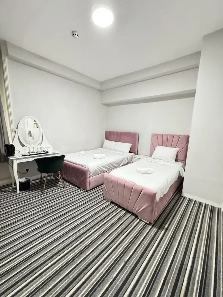 Photo - The Chapter Hotels- Princes Square