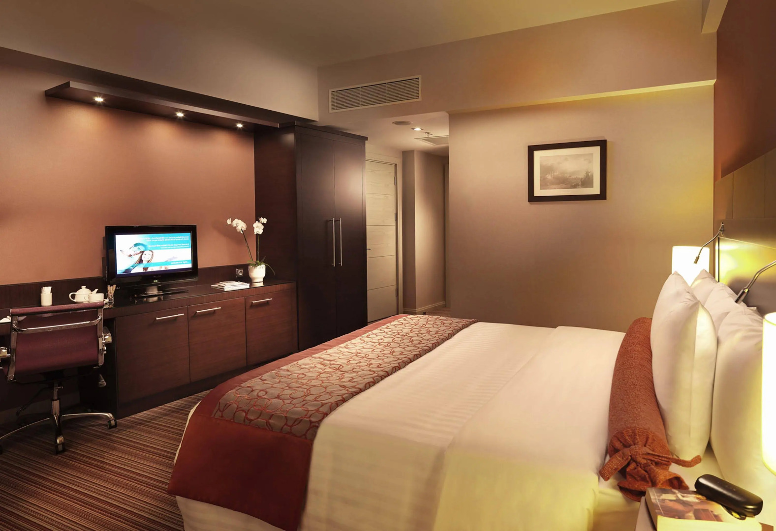 Photo - Delta Hotels Istanbul West
