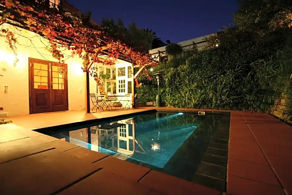 Foto - Acorn House