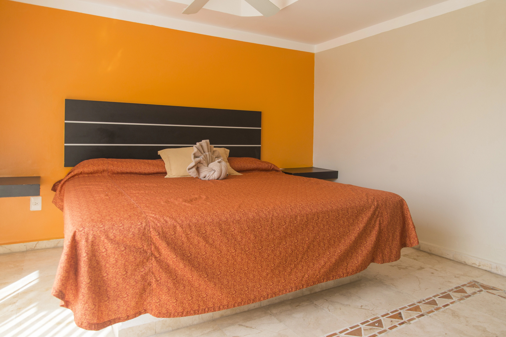 Photo - Caribbean Paradise Hotel & Spa - 5th Avenue