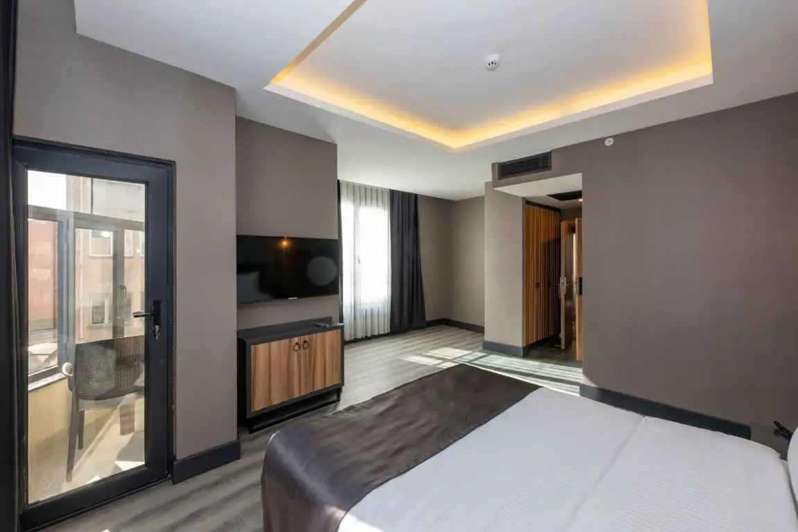 Photo - The Nirvanas Hotel