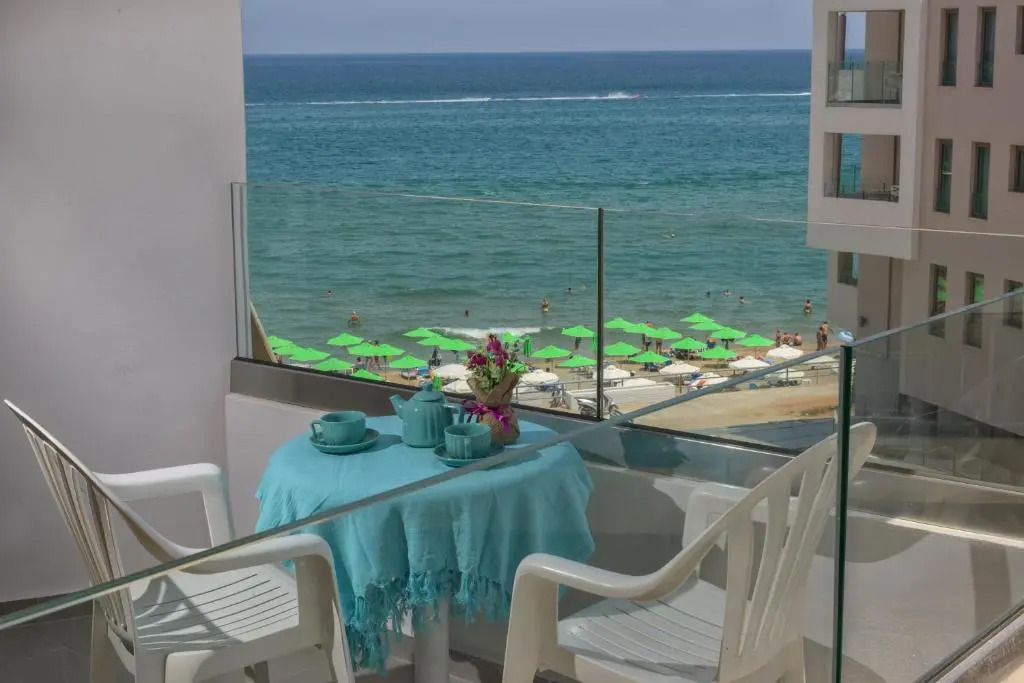 Photo - Aloe Apartments