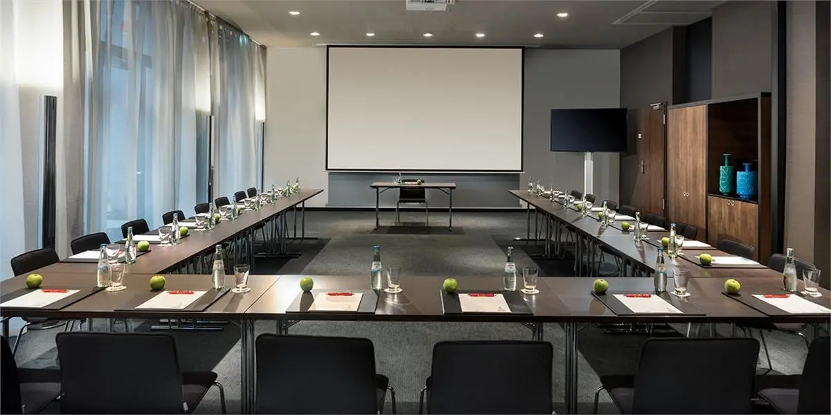 Foto - Adina Apartment Hotel Frankfurt Westend