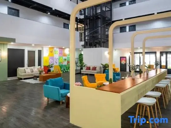 Photo - The Ram Hotel