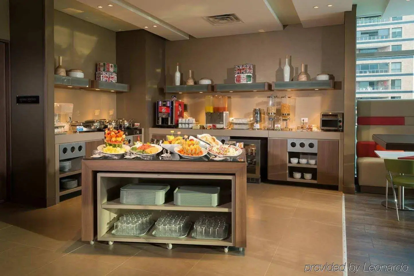 Foto - Hampton by Hilton Cali