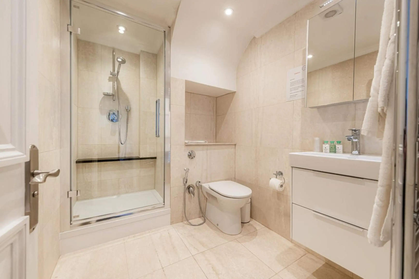 Foto - 20 Hertford Street - Mayfair Apartments
