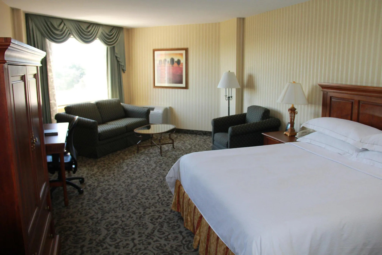 Photo - DoubleTree by Hilton Lisle Naperville