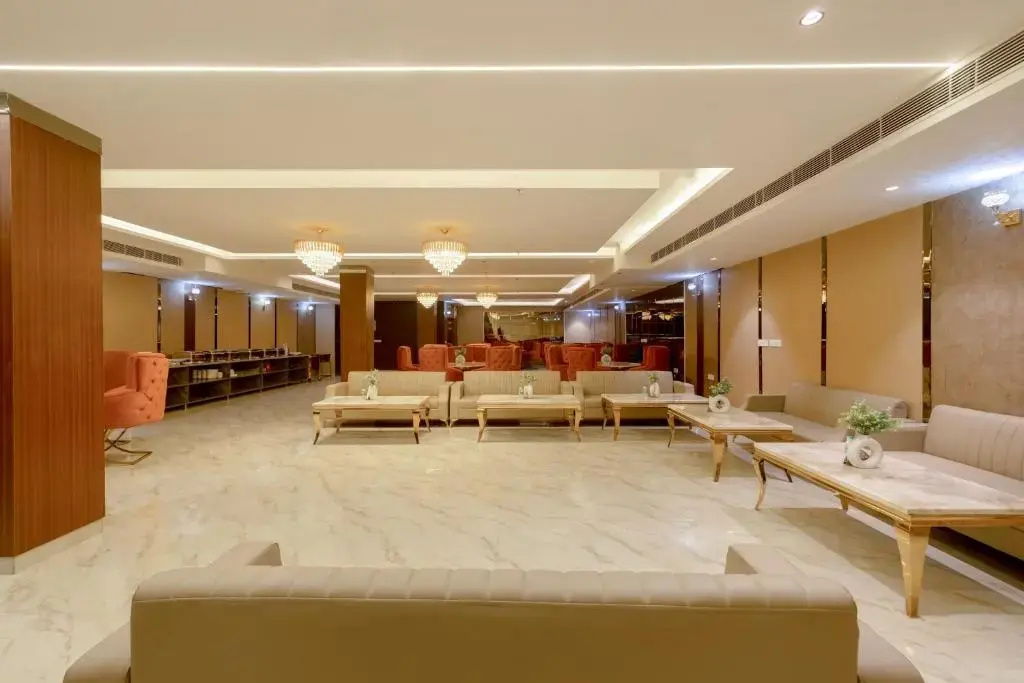Photo - Saltstayz Premier - Paschim Vihar