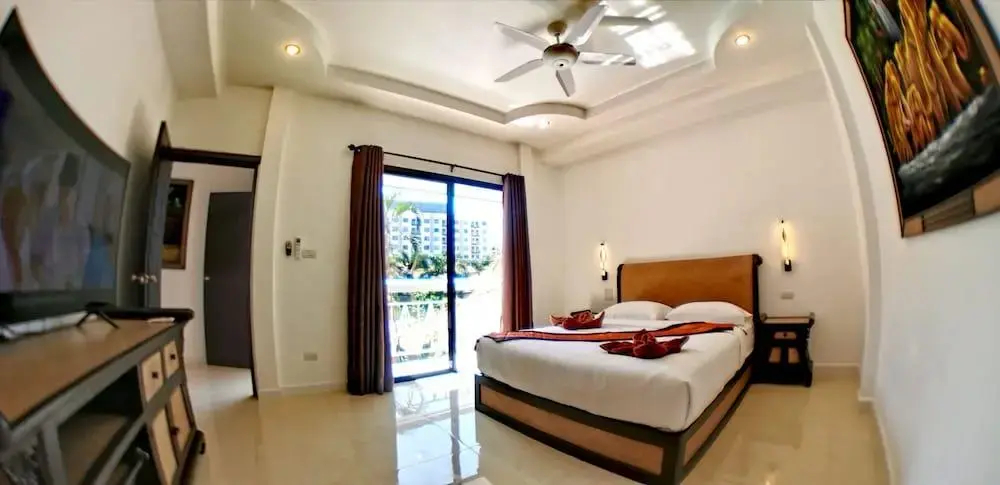 Foto - TUCHELAND Luxury Pool Villa Pattaya Walking Street