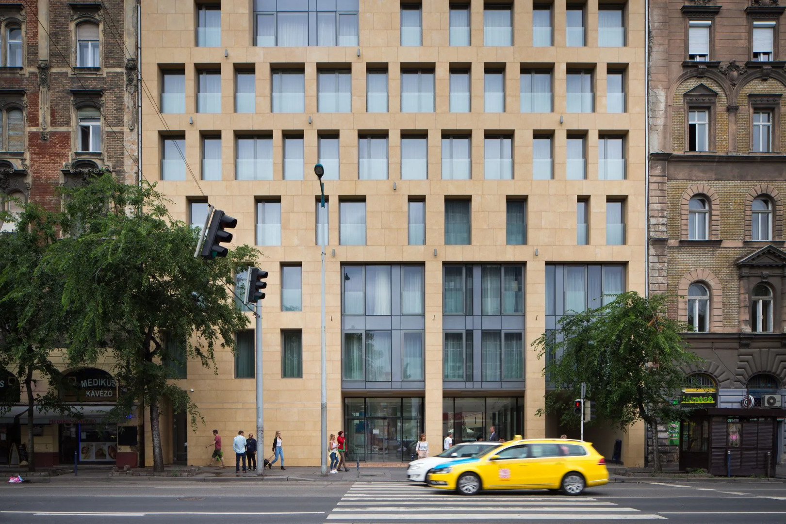 Foto - Akeah Verdi Budapest