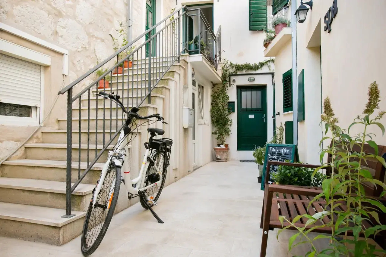 Photo - Divota Apartment Hotel
