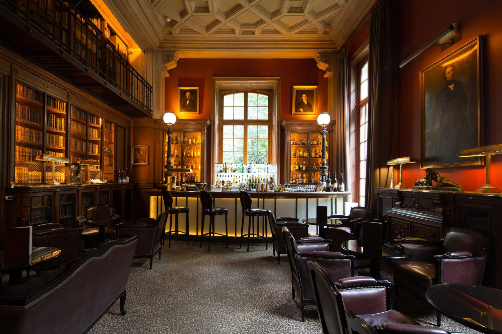 Photo - Saint James Paris