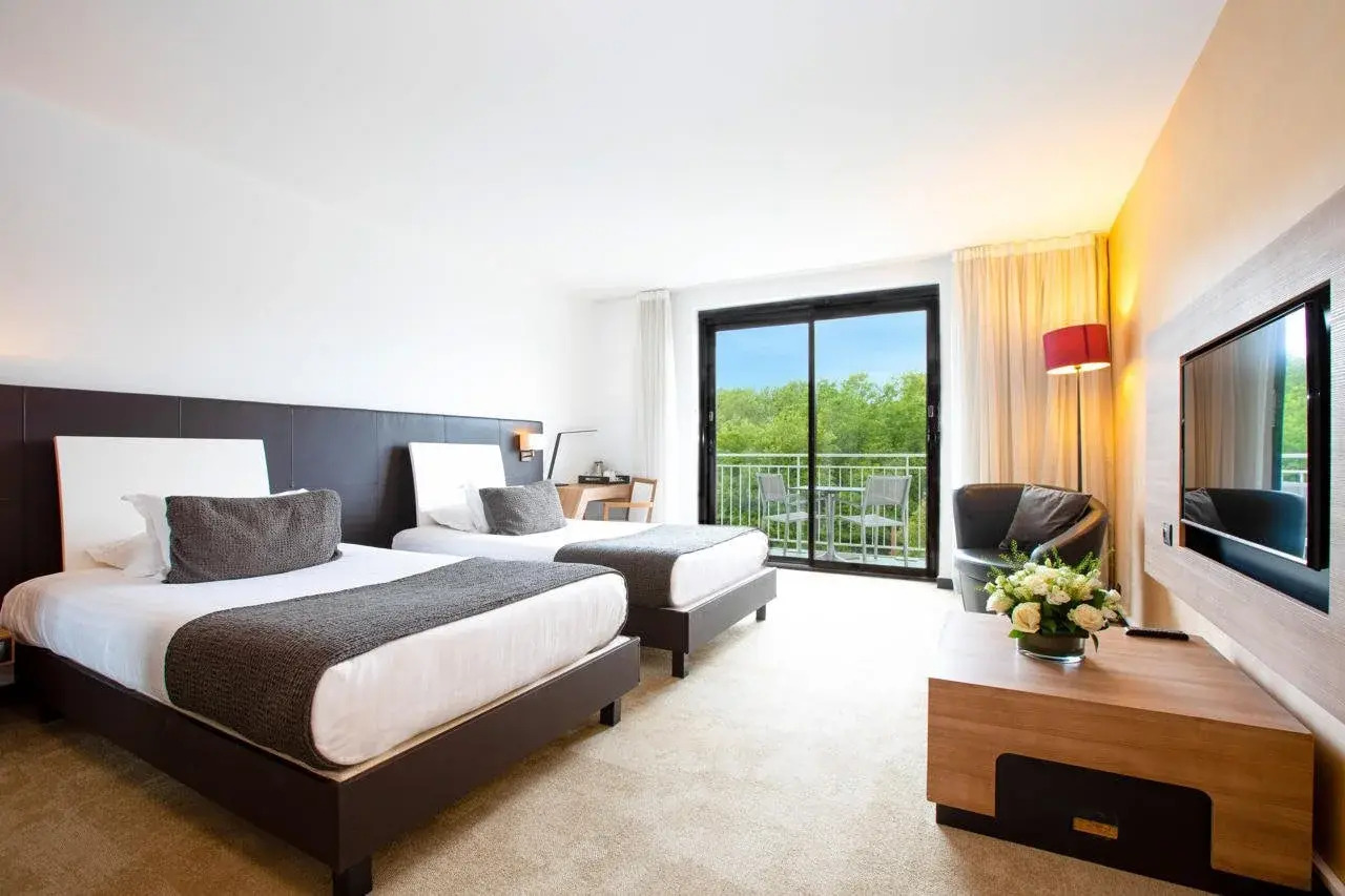 Photo - Mouratoglou Hotel & Resort