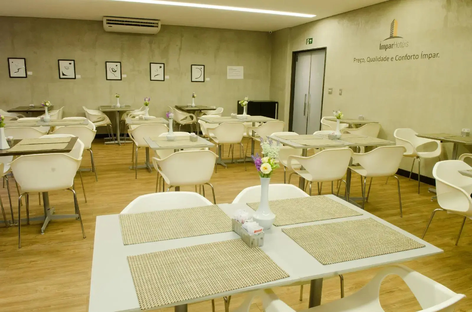 Photo - Ímpar Suítes Expominas