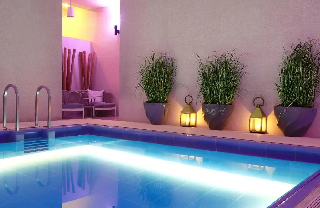 Photo - Hotel Cafe Royal