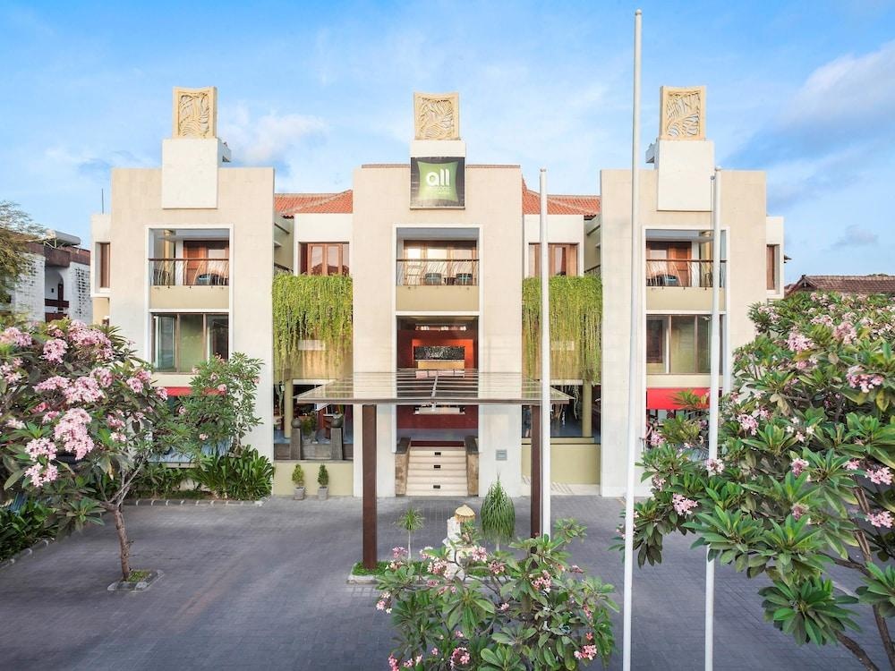 Photo - ibis Styles Bali Legian
