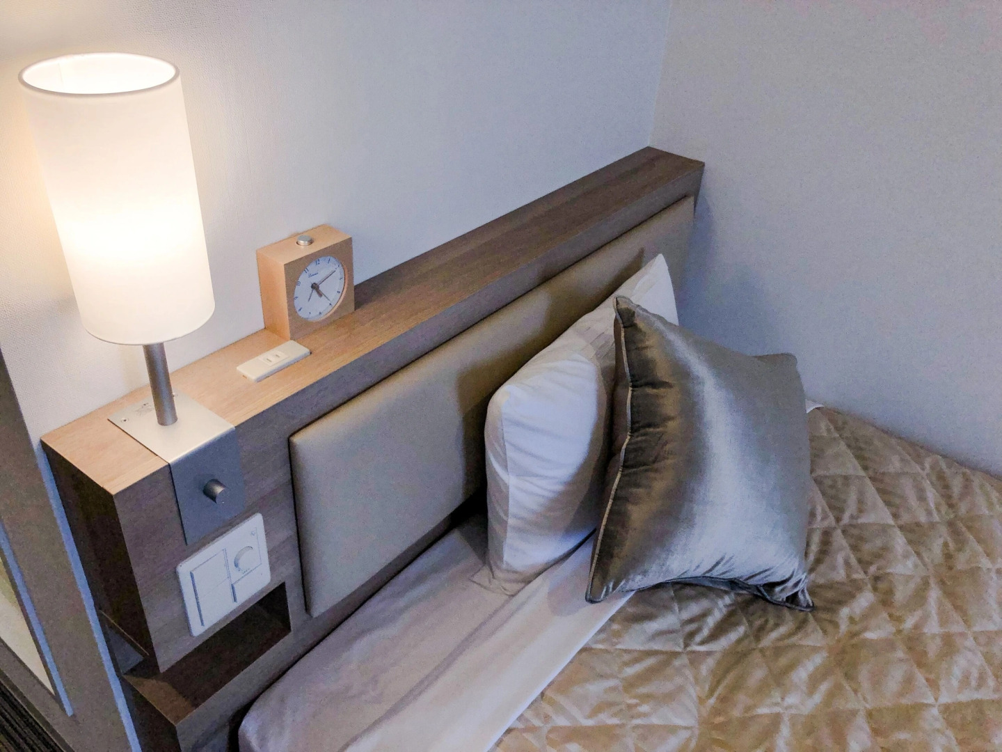 Photo - Four Points Flex by Sheraton Osaka Kitahama