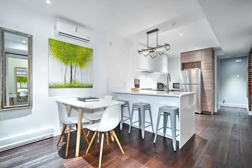 Photo - LiV MTL Soho