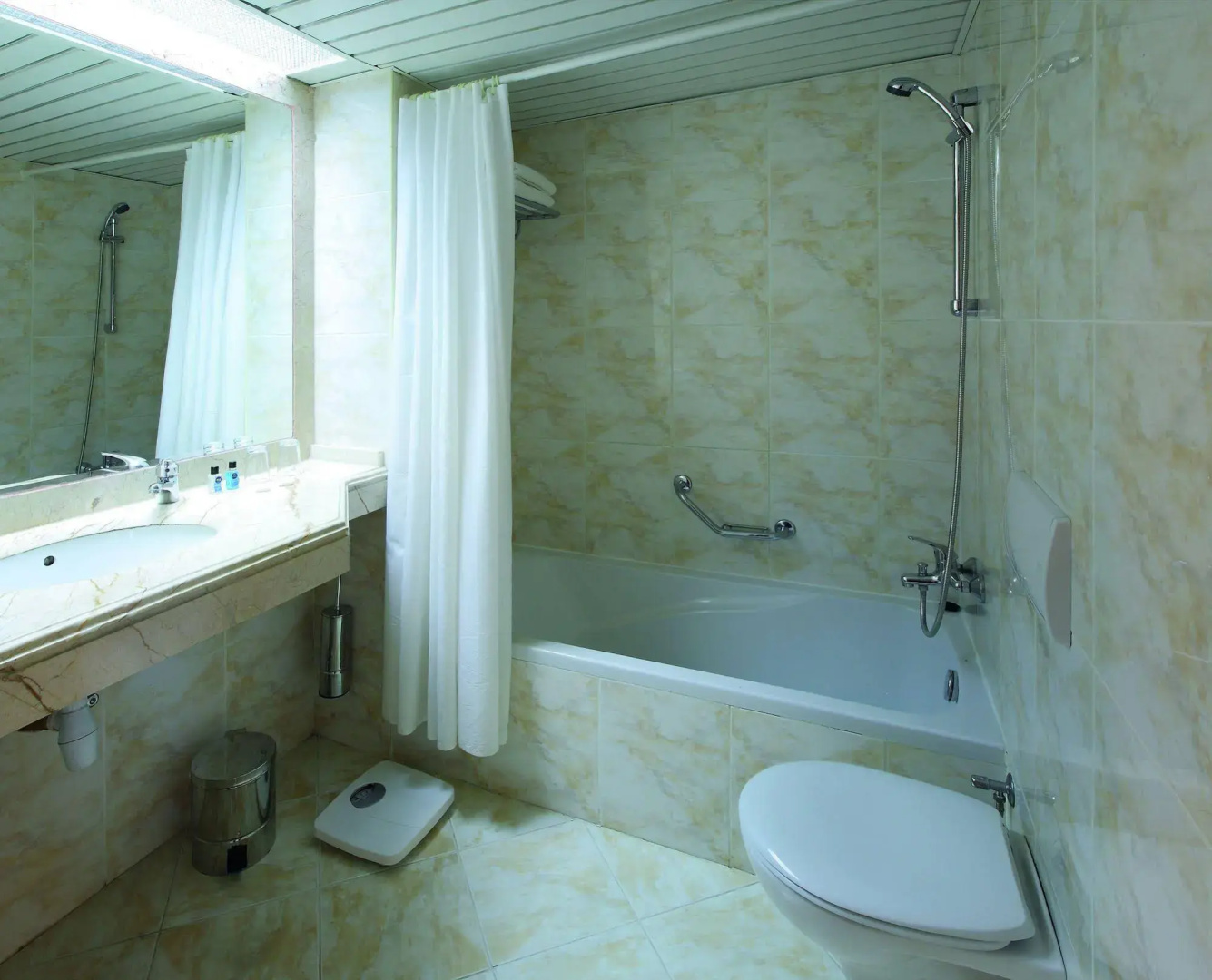 Photo - Grand Cettia Hotel